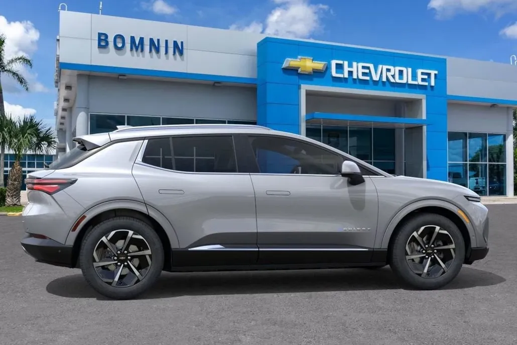 2025 Chevrolet Equinox EV 1LT photo 1