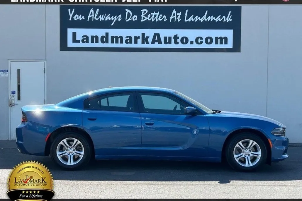 2022 Dodge Charger SXT photo 1