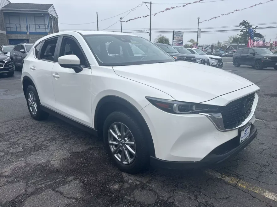 2022 Mazda CX-5 2.5 S Preferred photo 1