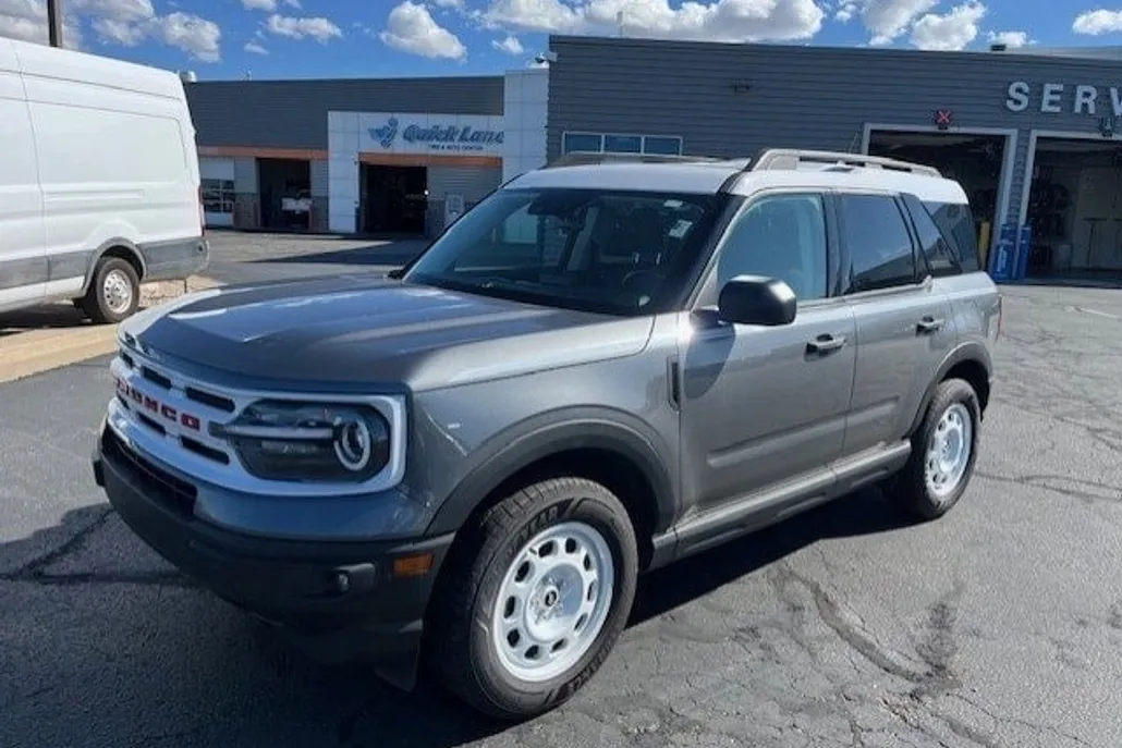 2023 Ford Bronco Sport Heritage photo 1