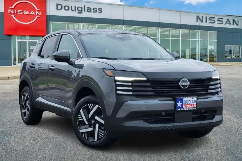 2025 Nissan Kicks SV photo 1