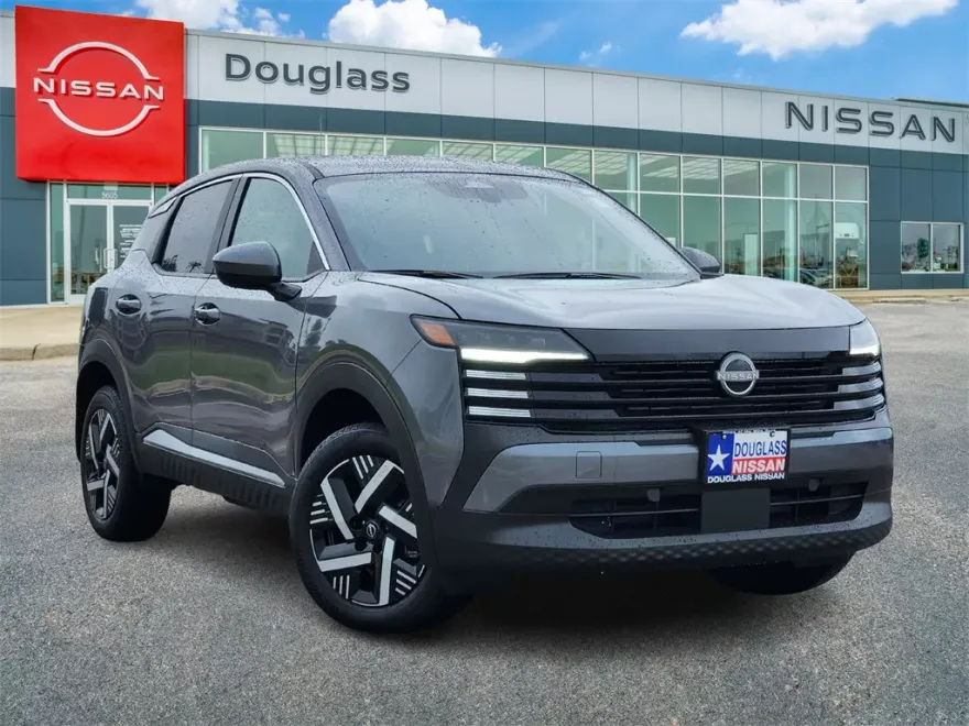2025 Nissan Kicks SV photo 1