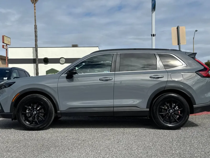 2023 Honda CR-V Hybrid Sport photo 1