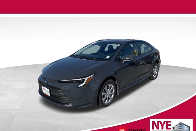 2024 Toyota Corolla Hybrid LE photo 1