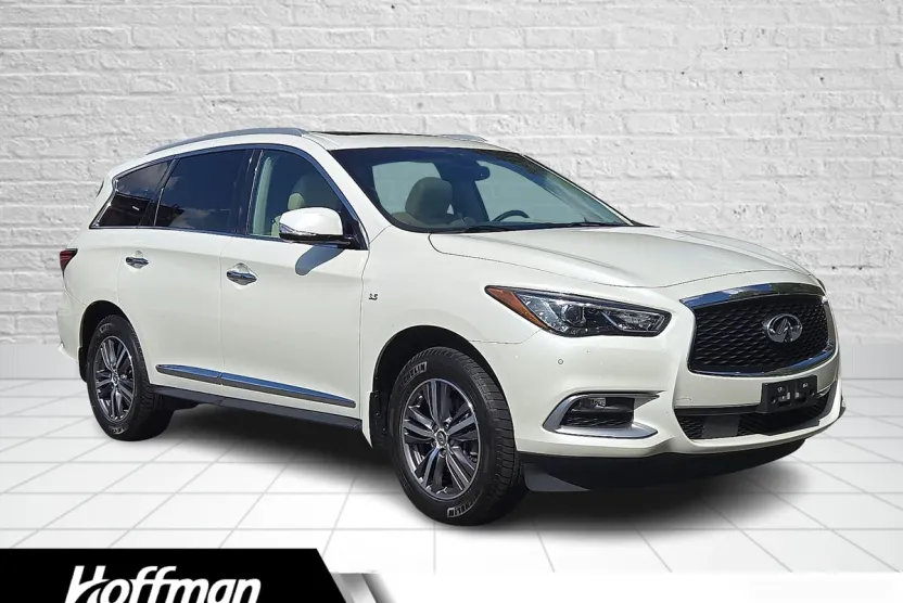 2016 Infiniti QX60 3.5 photo 1