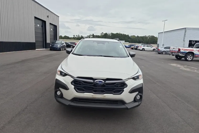 2024 Subaru Crosstrek Premium photo 1