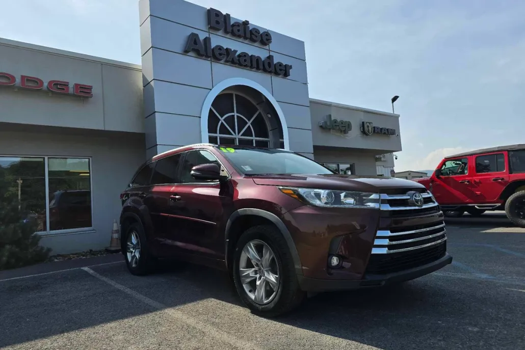 2019 Toyota Highlander Limited photo 1