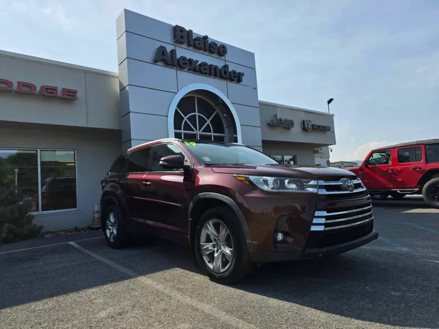 2019 Toyota Highlander Limited photo 1