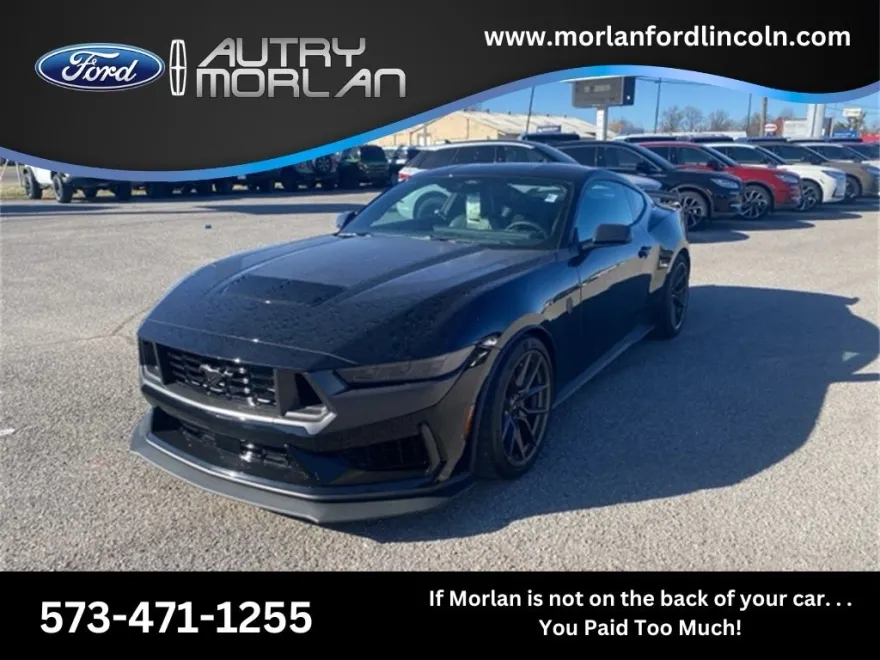 2024 Ford Mustang Dark Horse photo 1