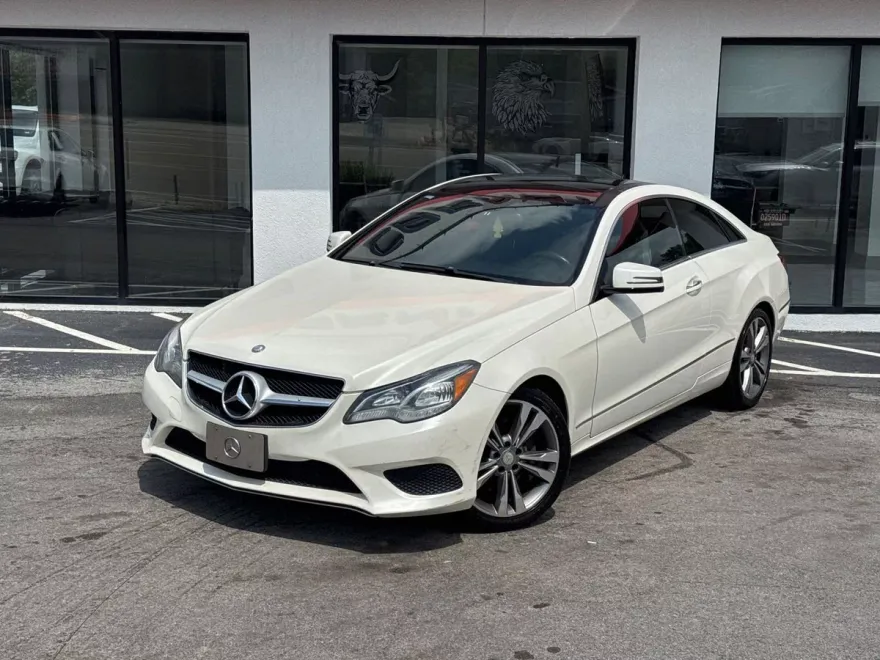 2014 Mercedes Benz E 350 photo 1