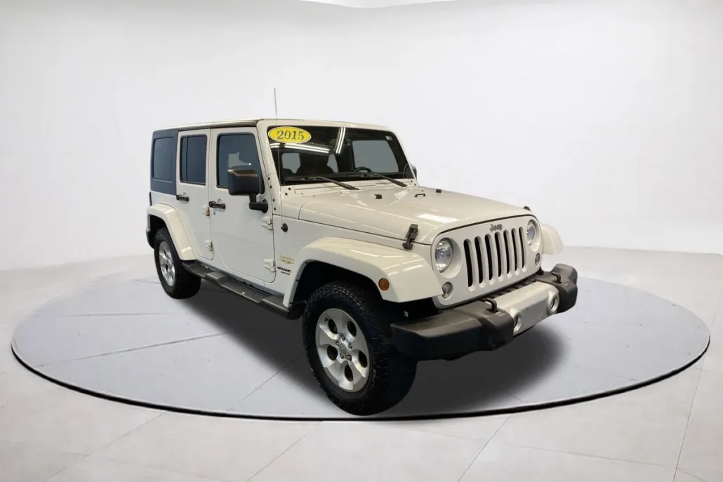 2015 Jeep Wrangler Unlimited Sahara photo 1