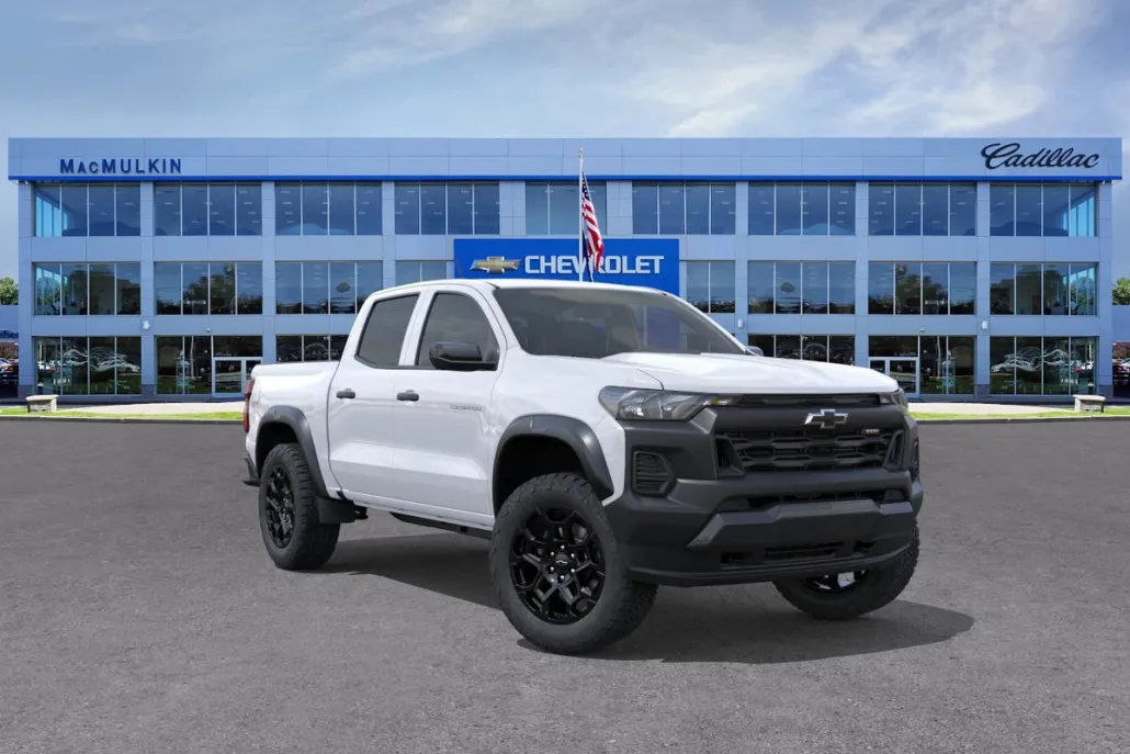 2026 Chevrolet Colorado Trail Boss photo 1