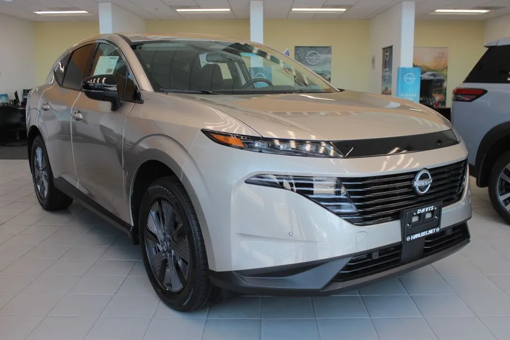 2025 Nissan Murano SL photo 1