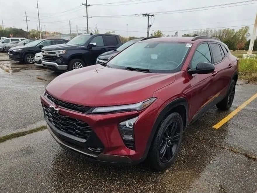 2024 Chevrolet Trax ACTIV photo 1