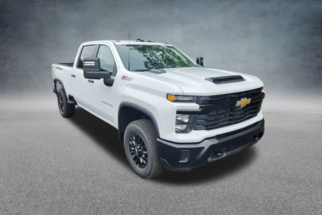2026 Chevrolet Silverado 2500HD Work Truck photo 1