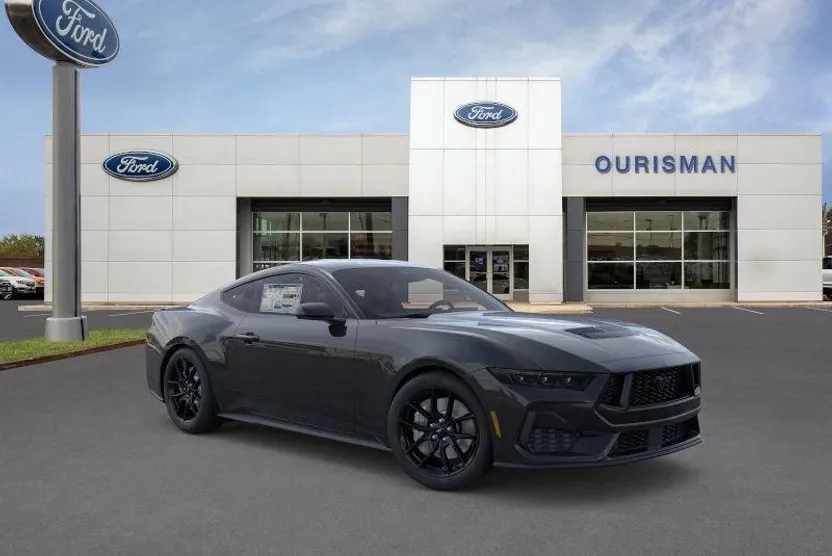 2025 Ford Mustang GT photo 1