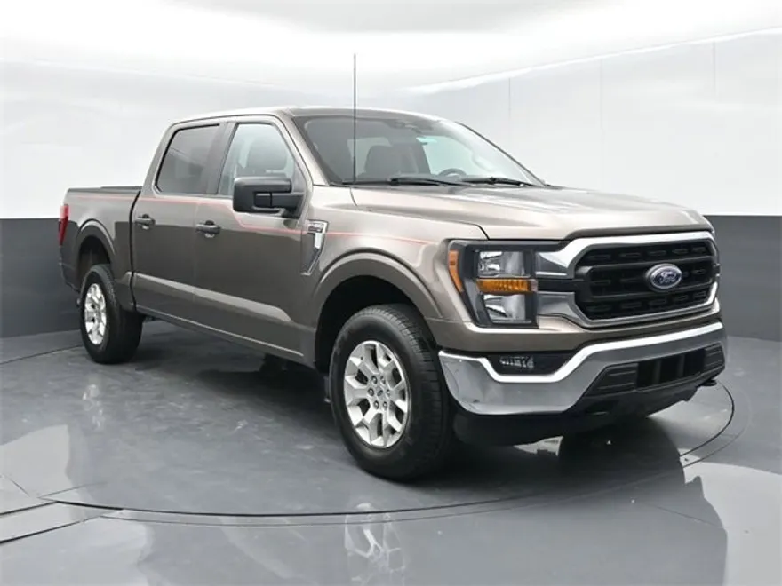 2023 Ford F-150 XLT photo 1