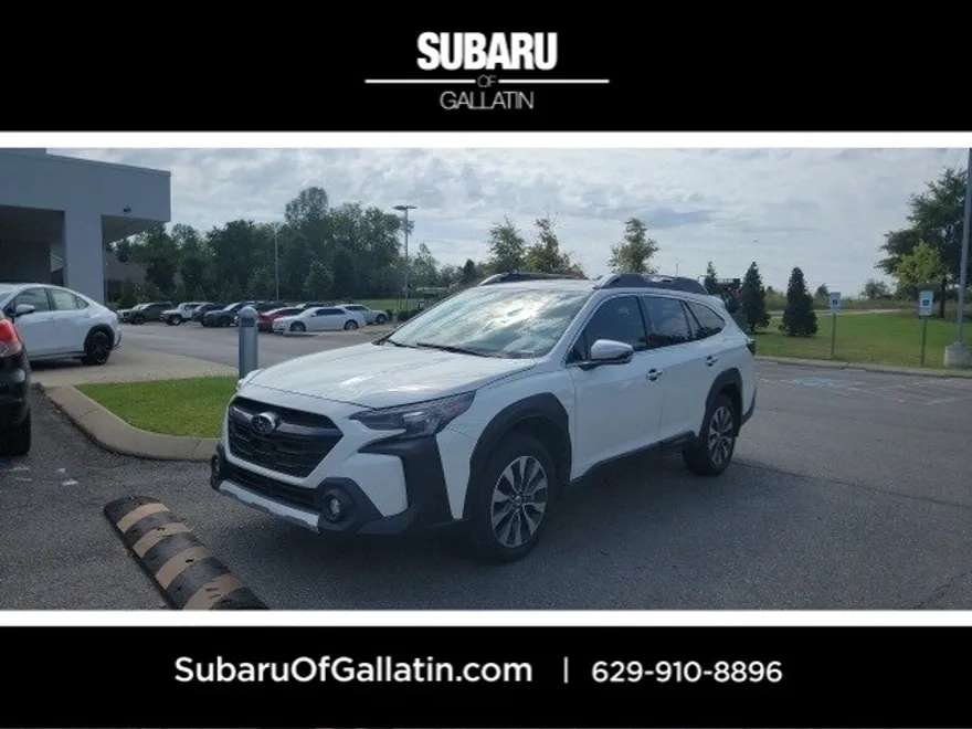 2023 Subaru Outback Touring XT photo 1