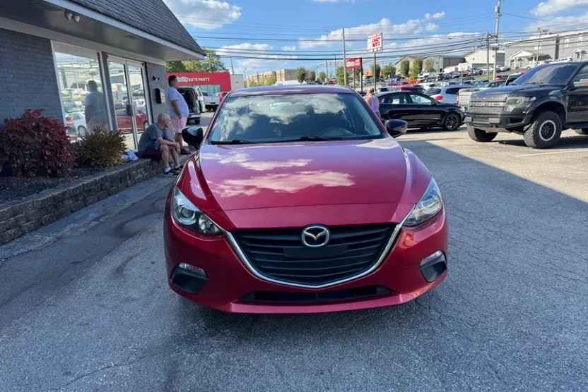 2015 Mazda Mazda3 i SV photo 1