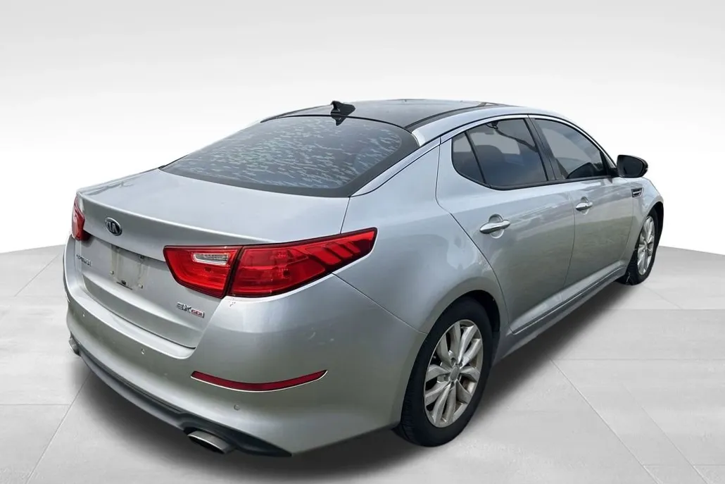 2014 Kia Optima EX photo 1