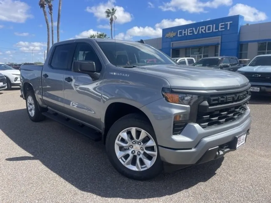 2026 Chevrolet Silverado 1500 Custom photo 1