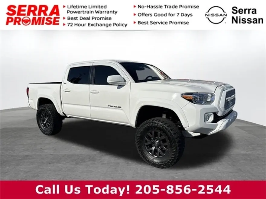 2021 Toyota Tacoma SR5 V6 photo 1