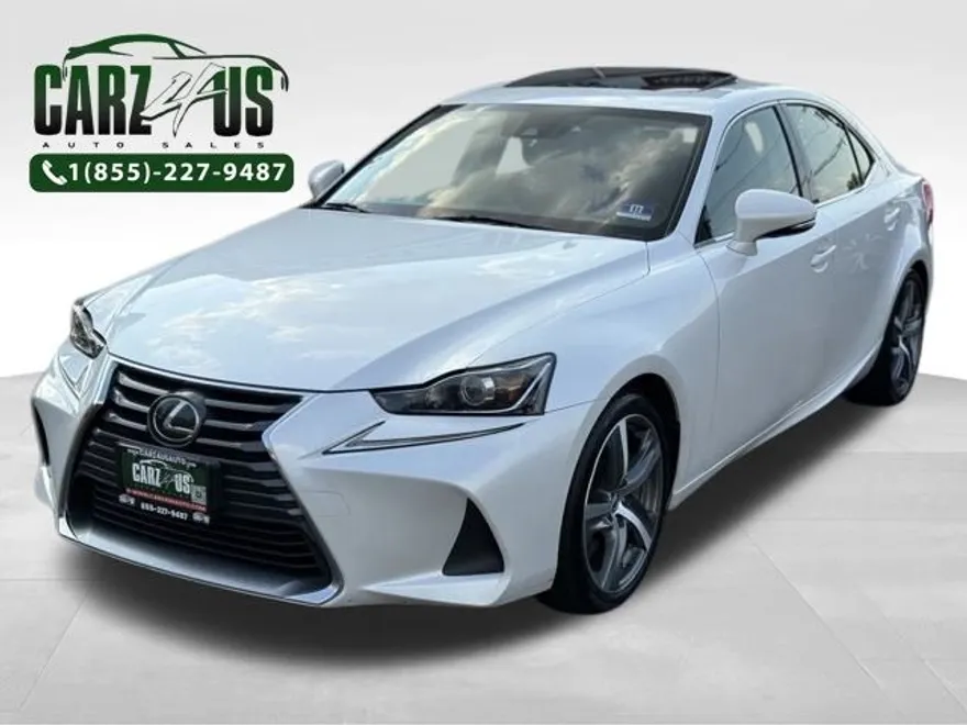 2017 Lexus IS 300 photo 1