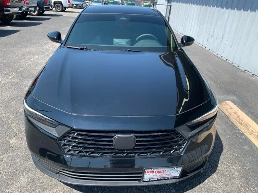 2024 Honda Accord LX photo 1