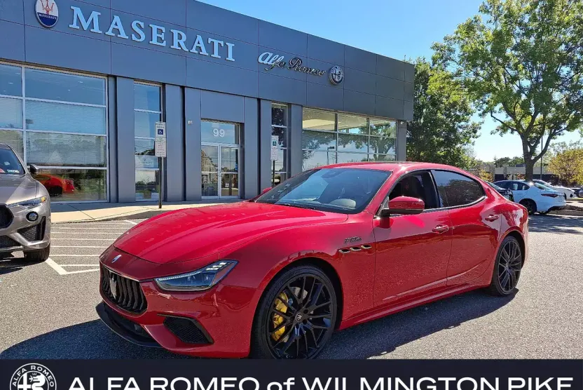 2022 Maserati Ghibli GT photo 1