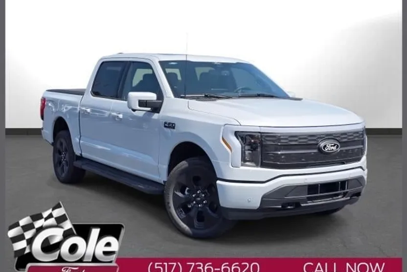 2025 Ford F-150 Lightning Platinum photo 1