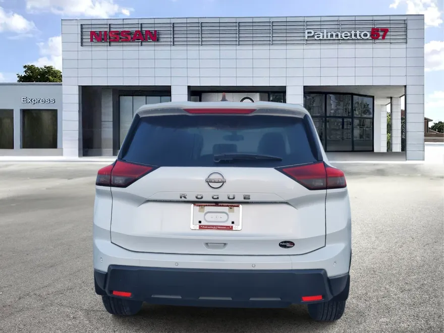 2025 Nissan Rogue S photo 1