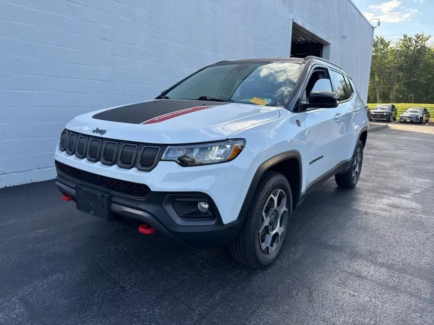 2022 Jeep Compass Trailhawk photo 1