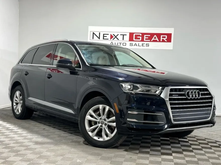 2017 Audi Q7 3.0 Premium photo 1