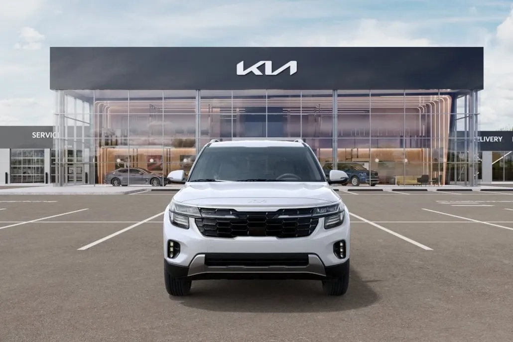 2024 Kia Seltos SX photo 1