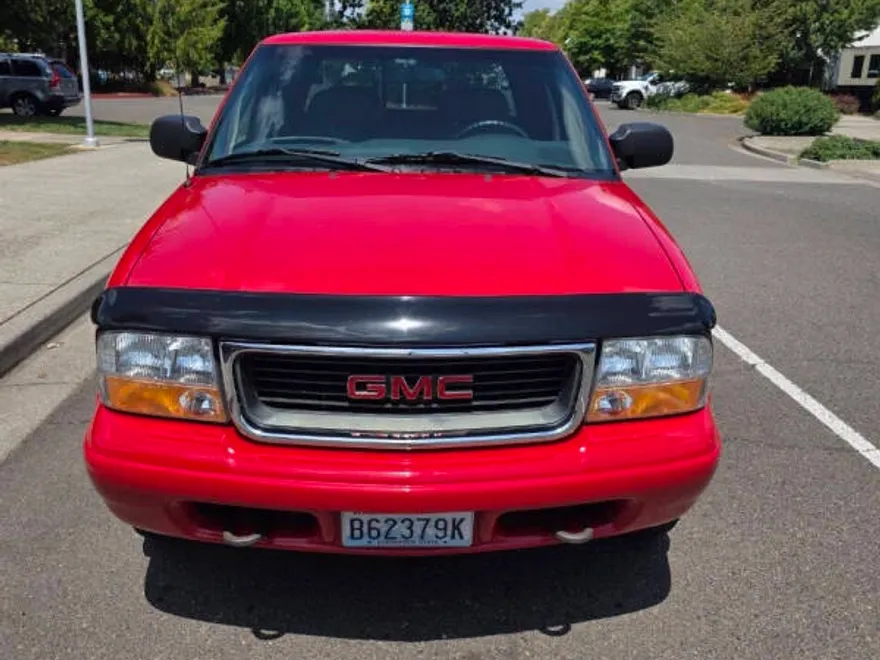 2002 Gmc Sonoma SLS photo 1