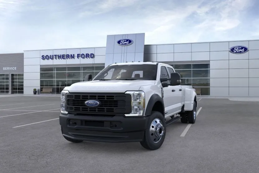 2026 Ford F-450 photo 1