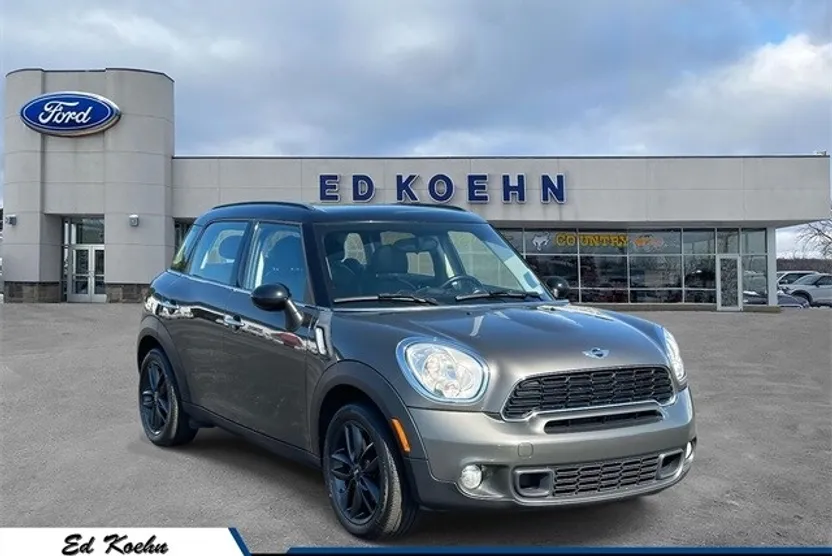 2012 Mini Cooper Base photo 1