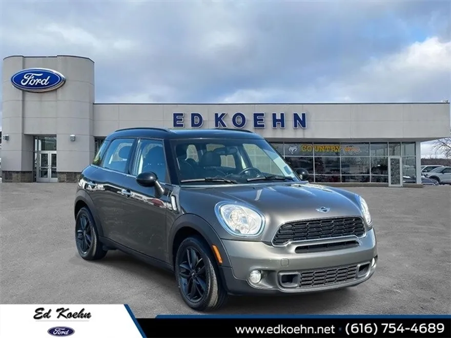 2012 Mini Cooper Base photo 1