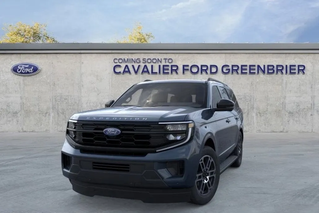 2025 Ford Expedition photo 1
