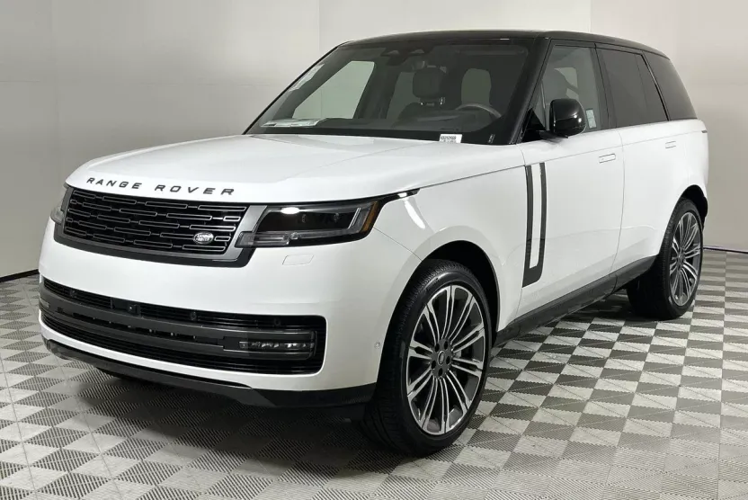 2025 Land Rover Range Rover SE photo 1