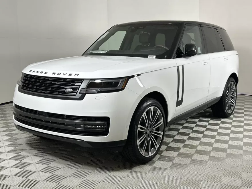 2025 Land Rover Range Rover SE photo 1