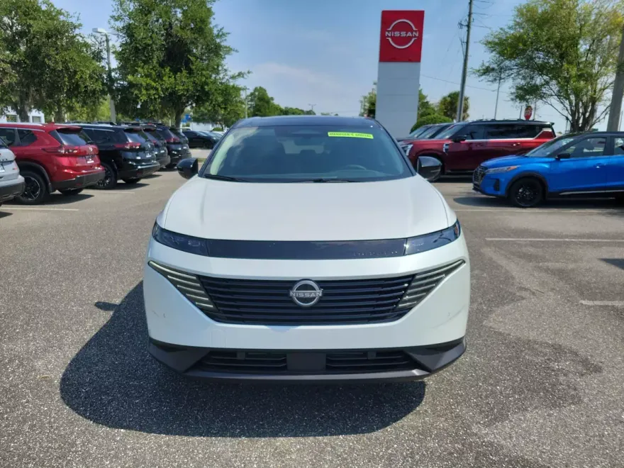 2025 Nissan Murano SL photo 1
