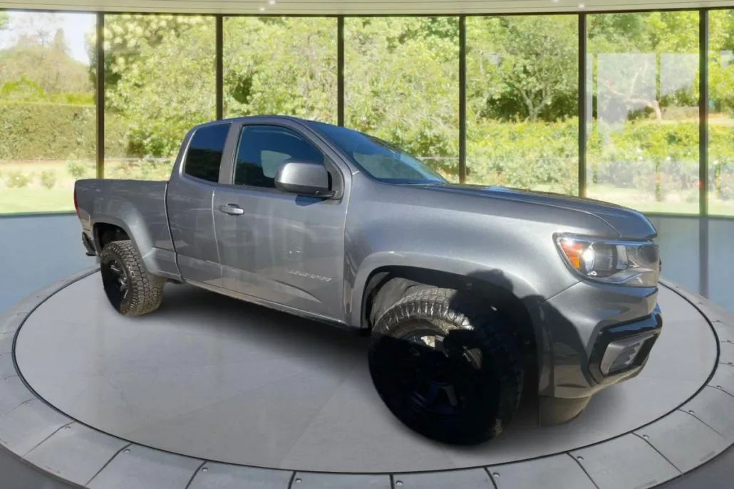 2021 Chevrolet Colorado LT photo 1