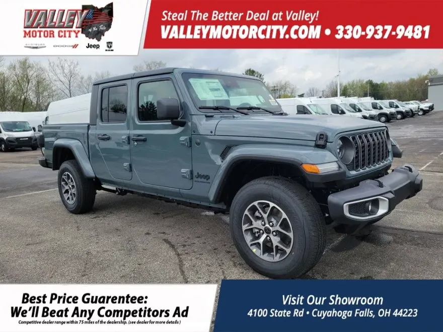 2025 Jeep Gladiator Sport S photo 1