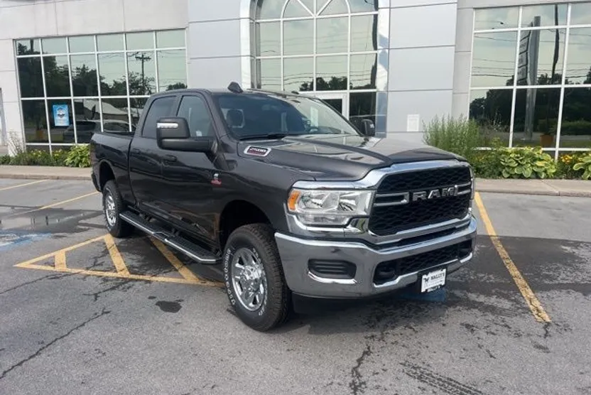 2024 Ram 2500 Tradesman photo 1