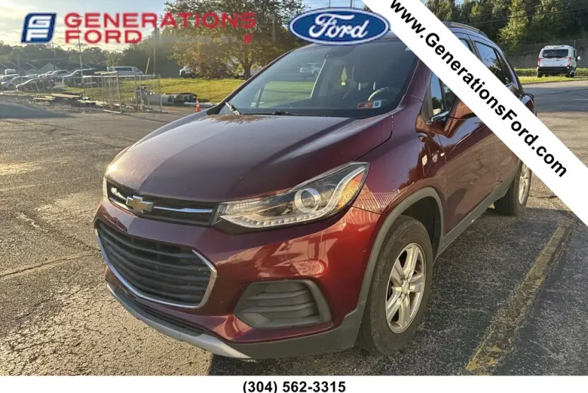 2017 Chevrolet Trax LT photo 1