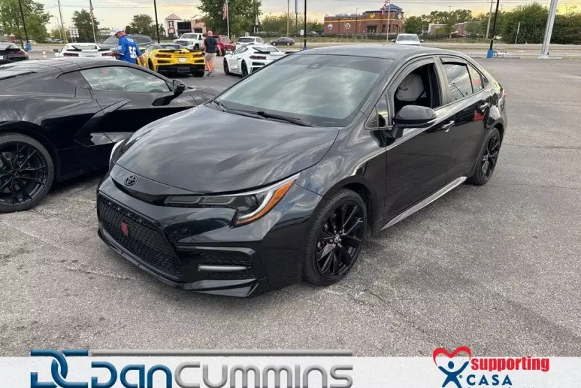 2022 Toyota Corolla SE Nightshade Edition photo 1