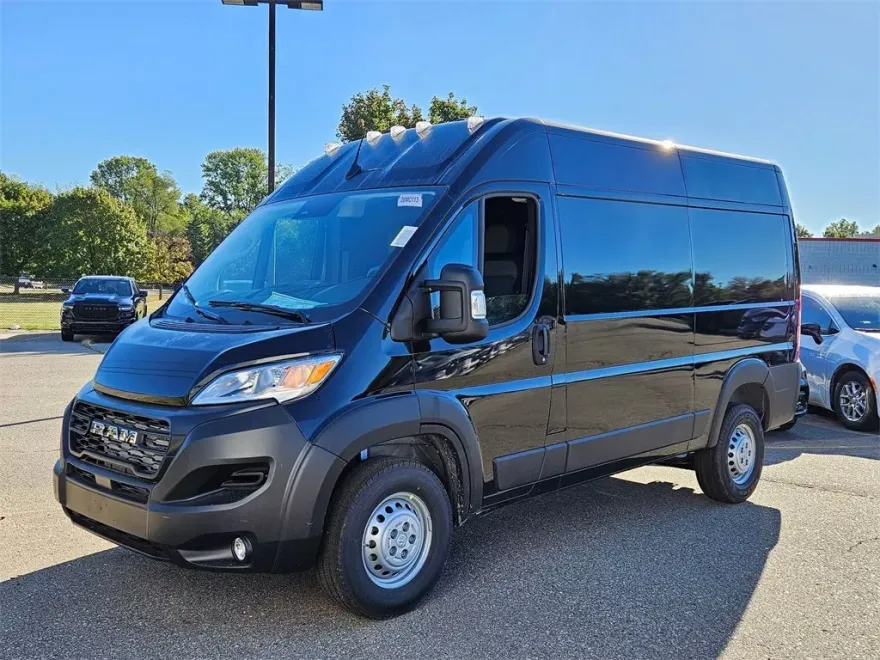 2026 Ram ProMaster 1500 Tradesman Cargo Van High Roof photo 1