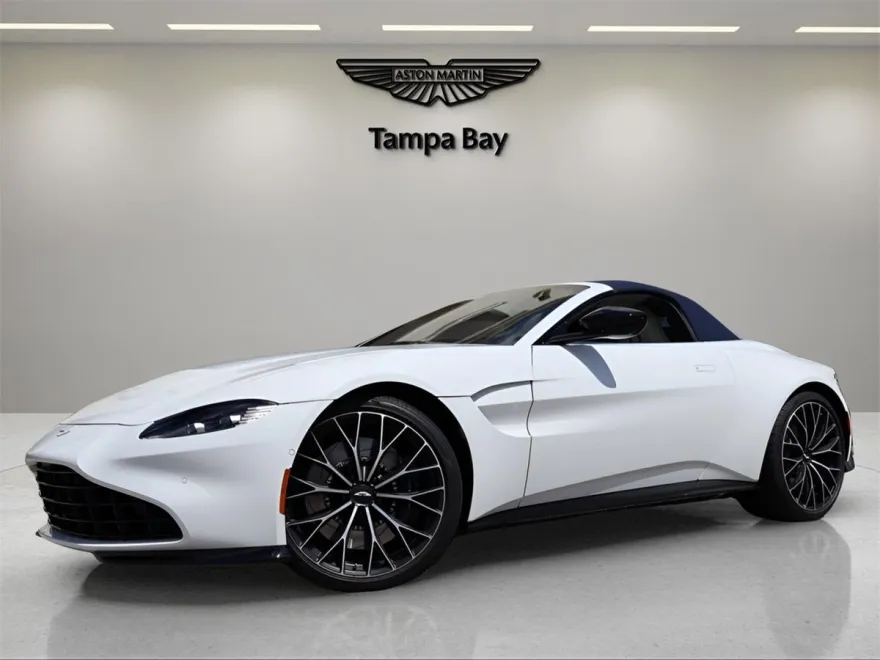 2023 Aston Martin Vantage Roadster photo 1