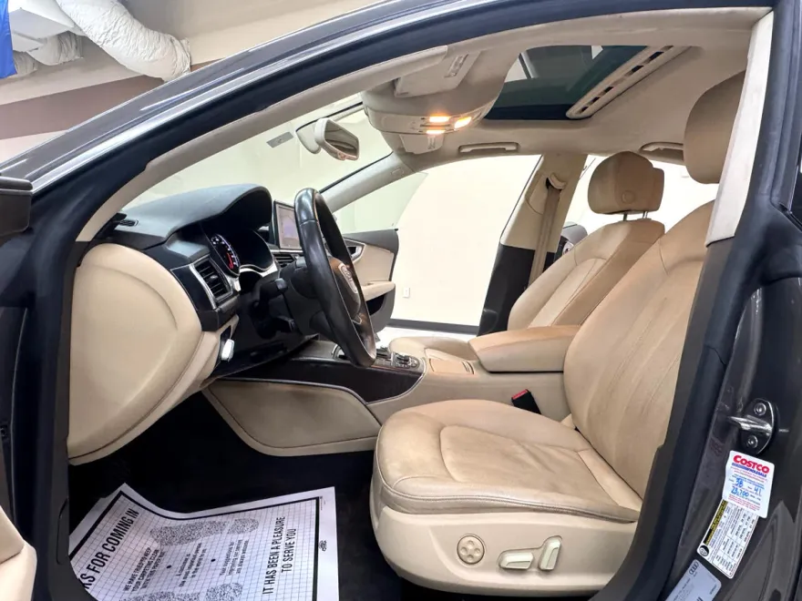 2013 Audi A7 3.0T Prestige photo 16